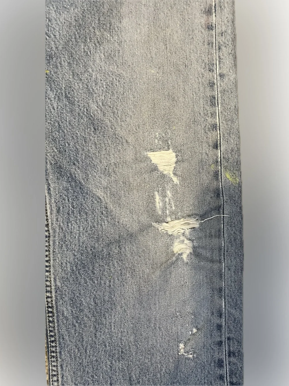 Levis levi distressed